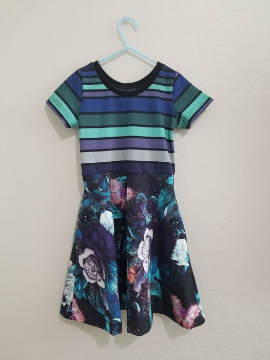 6y Short Sleeve Single Layer Knee Length Half Circle Versa Dress Aurora Stripes w/ Pomenia Blossom